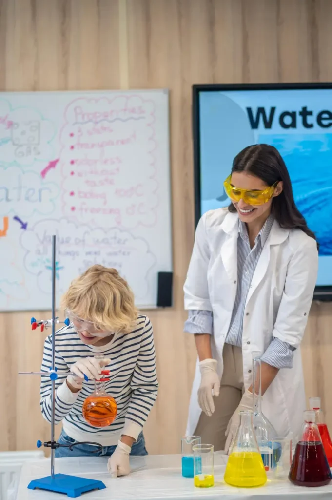 GetYourTutors smart classroom with Chemistry Tutor teaching experiments